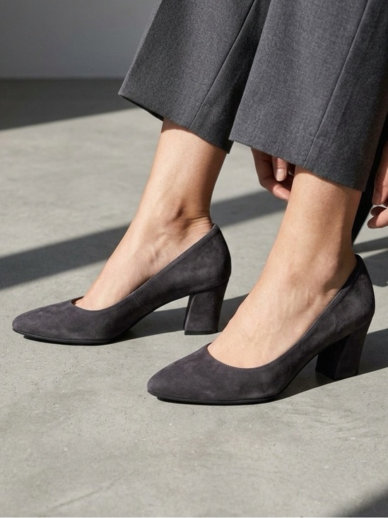 Eric Michael Shoes - Eric Michael Shoes Heels Size 7.5 Black Gray women's suede pointy toe shoe 38 EU